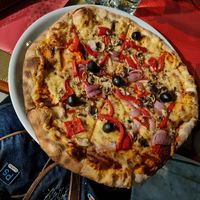 Vegan pizza at Do-Do Café in Herceg Novi