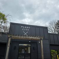  at Plant City X in Warwick