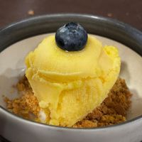 Xeado de maracuyá con galleta vegana at Albaroque in Carballo