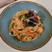 Daily dish at brEAThe Restaurant | Sushi végétal à Paris in Paris