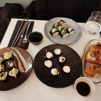  at brEAThe Restaurant | Sushi végétal à Paris in Paris
