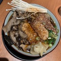   at brEAThe Restaurant | Sushi végétal à Paris in Paris