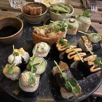   at brEAThe Restaurant | Sushi végétal à Paris in Paris