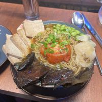   at brEAThe Restaurant | Sushi végétal à Paris in Paris