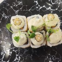  at brEAThe Restaurant | Sushi végétal à Paris in Paris