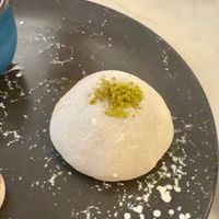 Mochi at brEAThe Restaurant | Sushi végétal à Paris in Paris