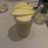   at brEAThe Restaurant | Sushi végétal à Paris in Paris