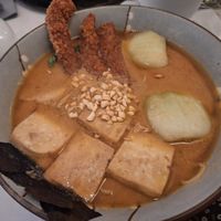  at brEAThe Restaurant | Sushi végétal à Paris in Paris