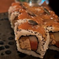 Orange-marinated tempeh, roasted carrots, raw kohlrabi, shiatsu squash purée, poppy seeds, ponzu sauce, topping: toasted pumpkin seeds at brEAThe Restaurant | Sushi végétal à Paris in Paris