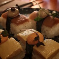 Omelette Vegan "Le pas pondu", sauce gochujang at brEAThe Restaurant | Sushi végétal à Paris in Paris