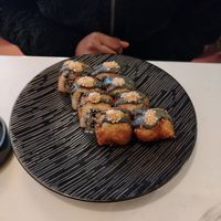 Crispy Kimchi Sushi at brEAThe Restaurant | Sushi végétal à Paris in Paris