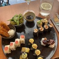   at brEAThe Restaurant | Sushi végétal à Paris in Paris