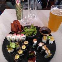  at brEAThe Restaurant | Sushi végétal à Paris in Paris