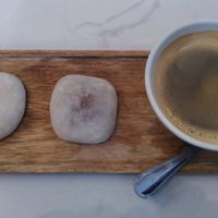  at brEAThe Restaurant | Sushi végétal à Paris in Paris