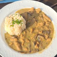 Zürcher Geschnetzeltes at Zum Englischen Reiter in Vienna