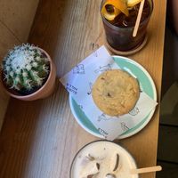 Iced coffee with oat milk, vegan cookie 🤤, cold brew coffee.   at Surry Hills Coffee in Mallorca
