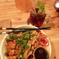 PHO TRON BOWL MIT VEGAN SPEZIAL. at Sidewalk in Kiel