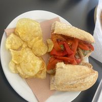 Bocadillo de heura, pimientos y pesto  at Galp in Medina Del Campo