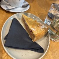 Vegan apple pie   at GOTA Coffee Experts in Vienna