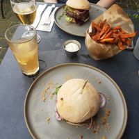 Food at Ellis - Eilandje in Antwerpen