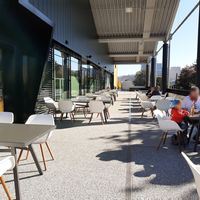 Outdoor seating at Konshi in Volketswil