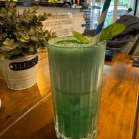 Spirulina lemonade at Hustle n' Flow in 