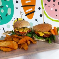 Burgers at El Veggie SV Escalón in San Salvador