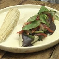 Tlacoyo de verduras at Pancho Maiz  in Merida