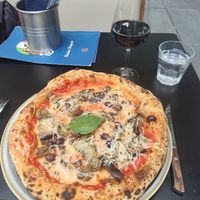  at Lil' Italy in Vienna