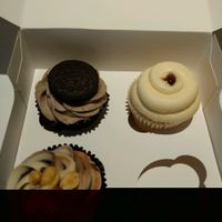 afternoon treats at Ms. Cupcake in South West London