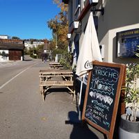 Outdoor seating at House of Momos in Wetzikon