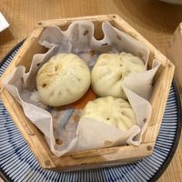 Bao buns (you get 4)  at laolao in Vienna