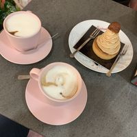 Cappuccino and cake  at MadamaDorè in Rome