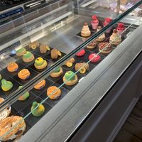 Fully vegan cakes  at MadamaDorè in Rome