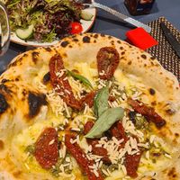 Mit Basilikum Pesto at Bella Compagnia in Vienna