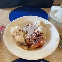 Jam roly poly with ice cream   at Calf's Head in Clitheroe