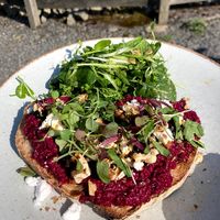 beetroot hummus toast at Undercrag Studio & Café in Torver