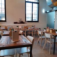 Indoor seating at Lennox in Rapperswil-jona