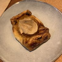 Folhado de Maçã 🍎  #Veganuary at Seiva Restaurante in Matosinhos