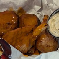 Hot Buffalo vegan drumsticks/wings with vegan ranch at Rudy's Pizza in Portland