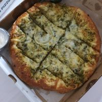 cheesy bread at Rudy's Pizza in Portland