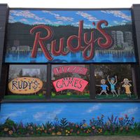 exterior at Rudy's Pizza in Portland
