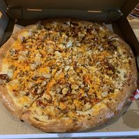 Sunday brunch vegan pizza at Rudy's Pizza in Portland