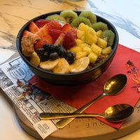 Açaí bowl loaded with exotic fruits at Chique-o-Latte in Luxembourg City
