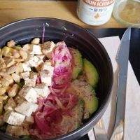 Poke de tofu at Natur Poke in Mallorca