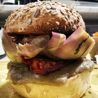 Vegan Burger at Vineria N.4 in Pistoia