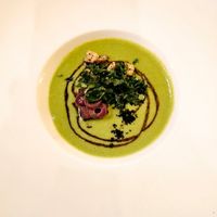 Asparagus soup at Lucky Leek in Berlin