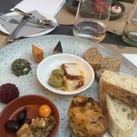 Käseplatte  at Lucky Leek in Berlin