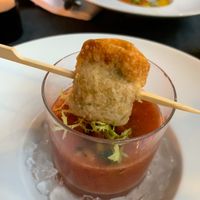 Deep fried tortellini and tomato/apricot gazpacho at Lucky Leek in Berlin