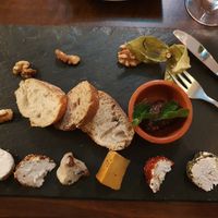 Vegan cheese plate at Lucky Leek in Berlin